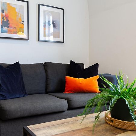 Cosy Central 2 Bedroom - Near Brighton Beach & Shops! エクステリア 写真